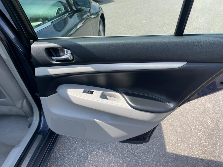 2008 Infiniti G35 Sedan 4dr x AWD, available for sale in South Windsor, Connecticut | Mike And Tony Auto Sales, Inc. South Windsor, Connecticut 2008 Infiniti G35 Sedan 4dr x AWD, available for sale in South Windsor, Connecticut | Mike And Tony Auto Sales, Inc. South Windsor, Connecticut