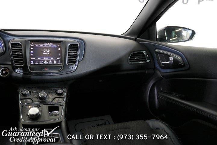 2016 Chrysler 200 S, available for sale in Haskell, New Jersey | City Motor Group Inc.. Haskell, New Jersey 2016 Chrysler 200 S, available for sale in Haskell, New Jersey | City Motor Group Inc.. Haskell, New Jersey