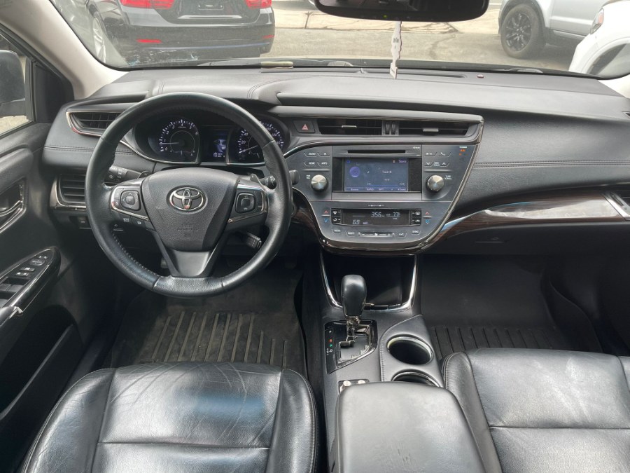Used Toyota Avalon 4dr Sdn XLE (Natl) 2015 | RT Auto Center LLC. Newark, New Jersey Used Toyota Avalon 4dr Sdn XLE (Natl) 2015 | RT Auto Center LLC. Newark, New Jersey