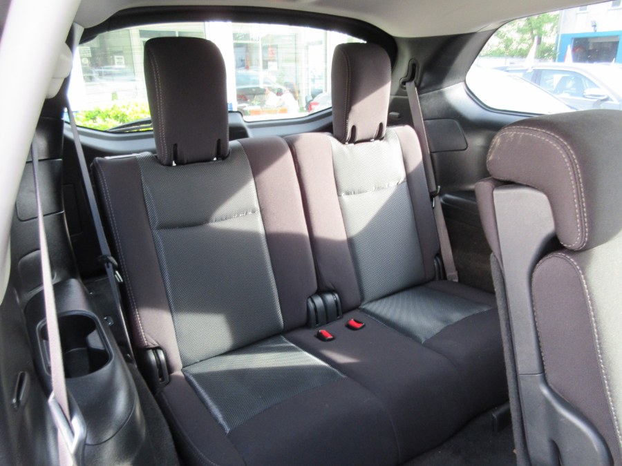 Used Nissan Pathfinder 4x4 SV 2020 | Route 27 Auto Mall. Linden, New Jersey Used Nissan Pathfinder 4x4 SV 2020 | Route 27 Auto Mall. Linden, New Jersey