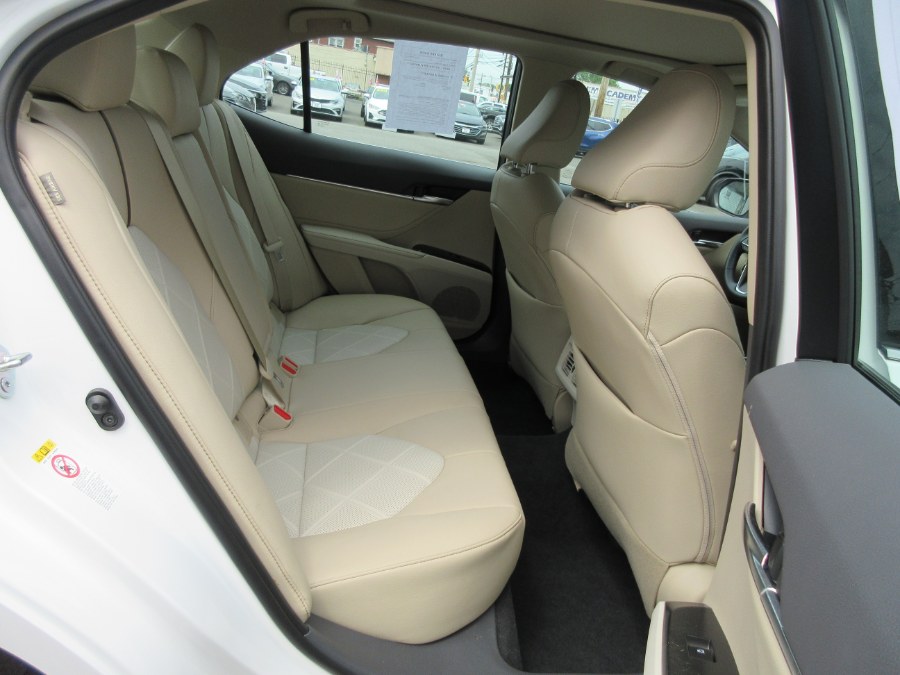 2018 Toyota Camry XLE Auto (Natl), available for sale in Linden, New Jersey | Route 27 Auto Mall. Linden, New Jersey 2018 Toyota Camry XLE Auto (Natl), available for sale in Linden, New Jersey | Route 27 Auto Mall. Linden, New Jersey