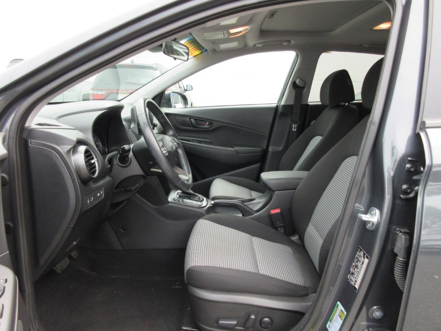 2018 Hyundai Kona SEL 2.0L Auto AWD, available for sale in Linden, New Jersey | Route 27 Auto Mall. Linden, New Jersey 2018 Hyundai Kona SEL 2.0L Auto AWD, available for sale in Linden, New Jersey | Route 27 Auto Mall. Linden, New Jersey