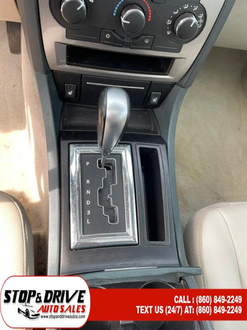 2006 Chrysler 300 4dr Sdn 300 Touring, available for sale in East Windsor, Connecticut | Stop & Drive Auto Sales. East Windsor, Connecticut 2006 Chrysler 300 4dr Sdn 300 Touring, available for sale in East Windsor, Connecticut | Stop & Drive Auto Sales. East Windsor, Connecticut
