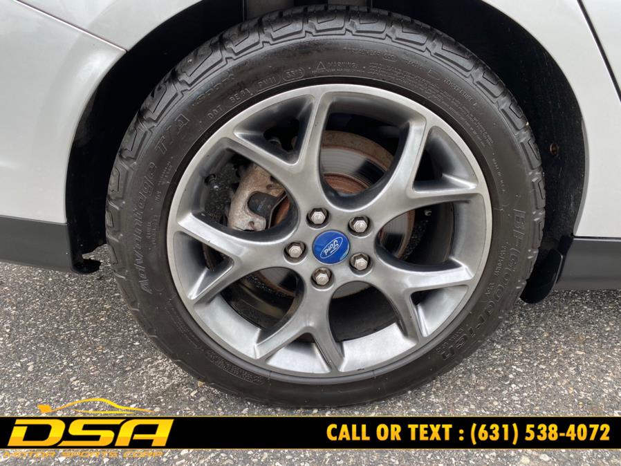 2013 Ford Focus 4dr Sdn SE, available for sale in Commack, New York | DSA Motor Sports Corp. Commack, New York 2013 Ford Focus 4dr Sdn SE, available for sale in Commack, New York | DSA Motor Sports Corp. Commack, New York