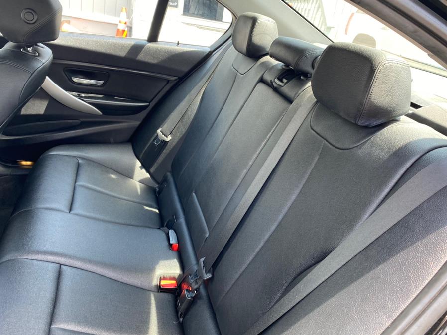 Used BMW 3 Series 4dr Sdn 328i RWD 2013 | Lava Motors 2 Inc. Canton, Connecticut Used BMW 3 Series 4dr Sdn 328i RWD 2013 | Lava Motors 2 Inc. Canton, Connecticut
