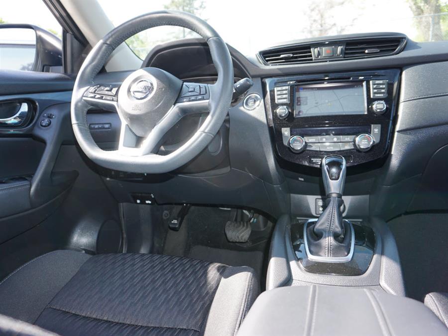 Used Nissan Rogue SV 2017 | Autouse. Andover, Massachusetts Used Nissan Rogue SV 2017 | Autouse. Andover, Massachusetts
