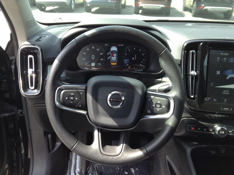 Used Volvo XC40 T5 AWD Momentum 2019 | Eurocars Plus. Groton, Connecticut Used Volvo XC40 T5 AWD Momentum 2019 | Eurocars Plus. Groton, Connecticut