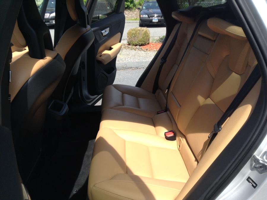 Used Volvo XC60 T5 AWD Momentum 2018 | Eurocars Plus. Groton, Connecticut Used Volvo XC60 T5 AWD Momentum 2018 | Eurocars Plus. Groton, Connecticut