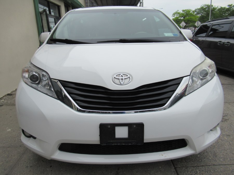 2014 Toyota Sienna 5dr 7-Pass Van V6 XLE AWD (Natl), available for sale in Woodside, New York | Pepmore Auto Sales Inc.. Woodside, New York