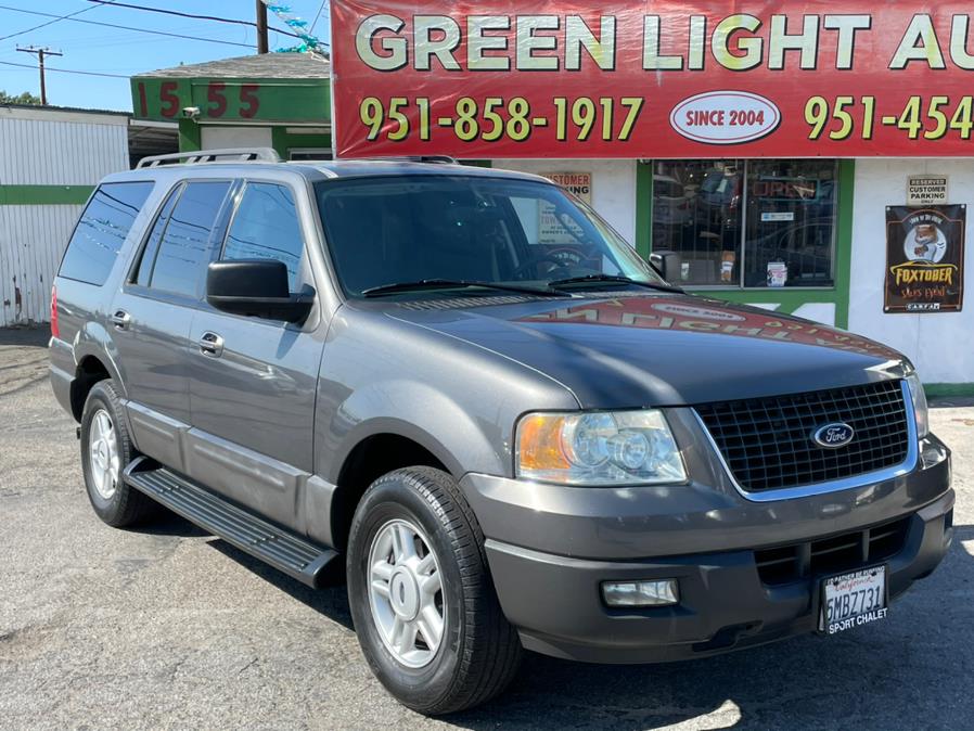 2005 Ford Expedition 5.4L XLT, available for sale in Corona, California | Green Light Auto. Corona, California