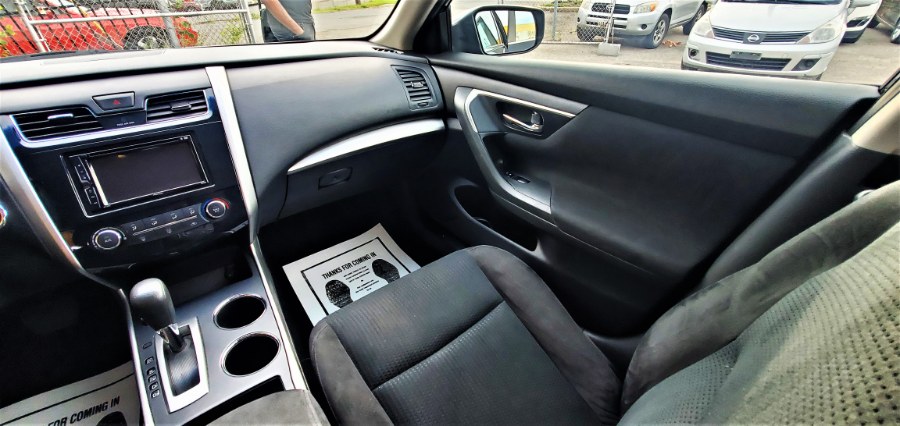 2015 Nissan Altima 4dr Sdn I4 2.5 S, available for sale in Temple Hills, Maryland | Temple Hills Used Car. Temple Hills, Maryland 2015 Nissan Altima 4dr Sdn I4 2.5 S, available for sale in Temple Hills, Maryland | Temple Hills Used Car. Temple Hills, Maryland
