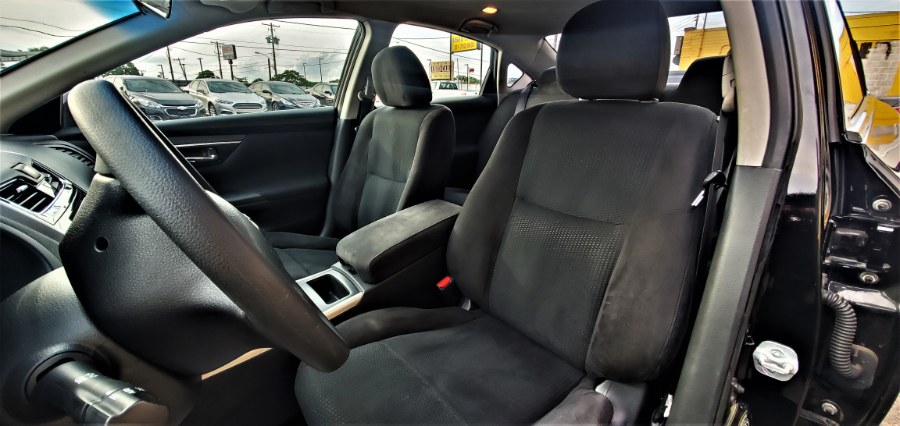 2015 Nissan Altima 4dr Sdn I4 2.5 S, available for sale in Temple Hills, Maryland | Temple Hills Used Car. Temple Hills, Maryland 2015 Nissan Altima 4dr Sdn I4 2.5 S, available for sale in Temple Hills, Maryland | Temple Hills Used Car. Temple Hills, Maryland