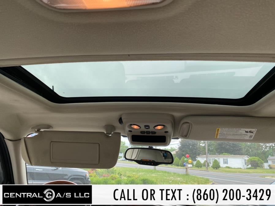 Used Cadillac Escalade EXT 4dr AWD 2004 | Central A/S LLC. East Windsor, Connecticut Used Cadillac Escalade EXT 4dr AWD 2004 | Central A/S LLC. East Windsor, Connecticut
