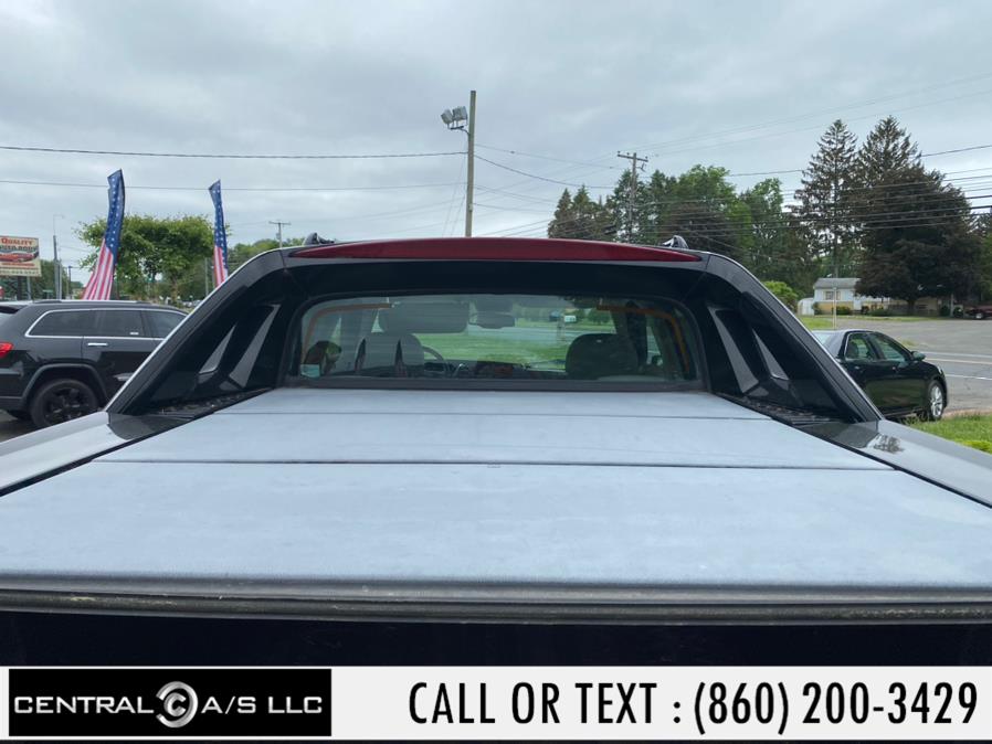 Used Cadillac Escalade EXT 4dr AWD 2004 | Central A/S LLC. East Windsor, Connecticut Used Cadillac Escalade EXT 4dr AWD 2004 | Central A/S LLC. East Windsor, Connecticut
