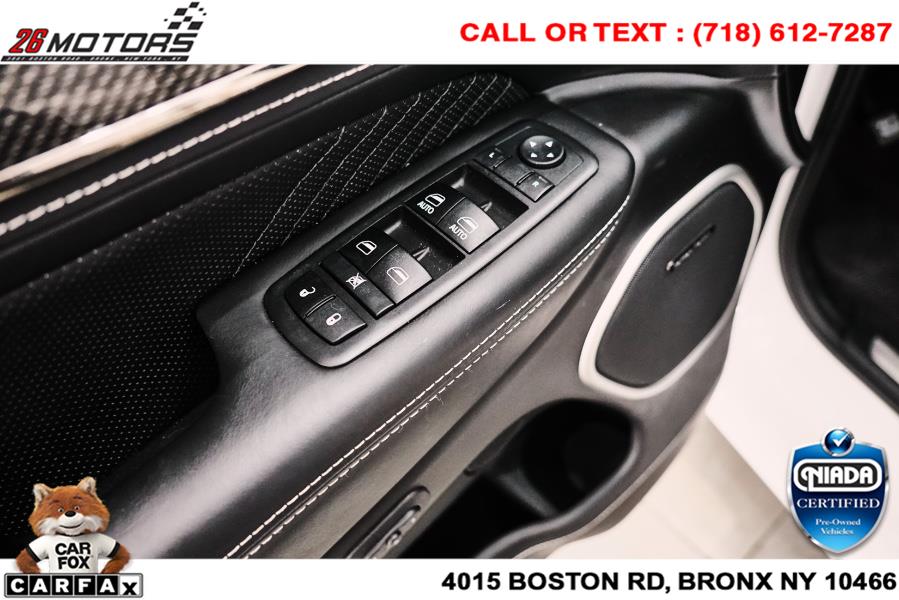 Used Jeep Grand Cherokee Trackhawk 4x4 *Ltd Avail* 2018 | 26 Motors Corp. Bronx, New York Used Jeep Grand Cherokee Trackhawk 4x4 *Ltd Avail* 2018 | 26 Motors Corp. Bronx, New York