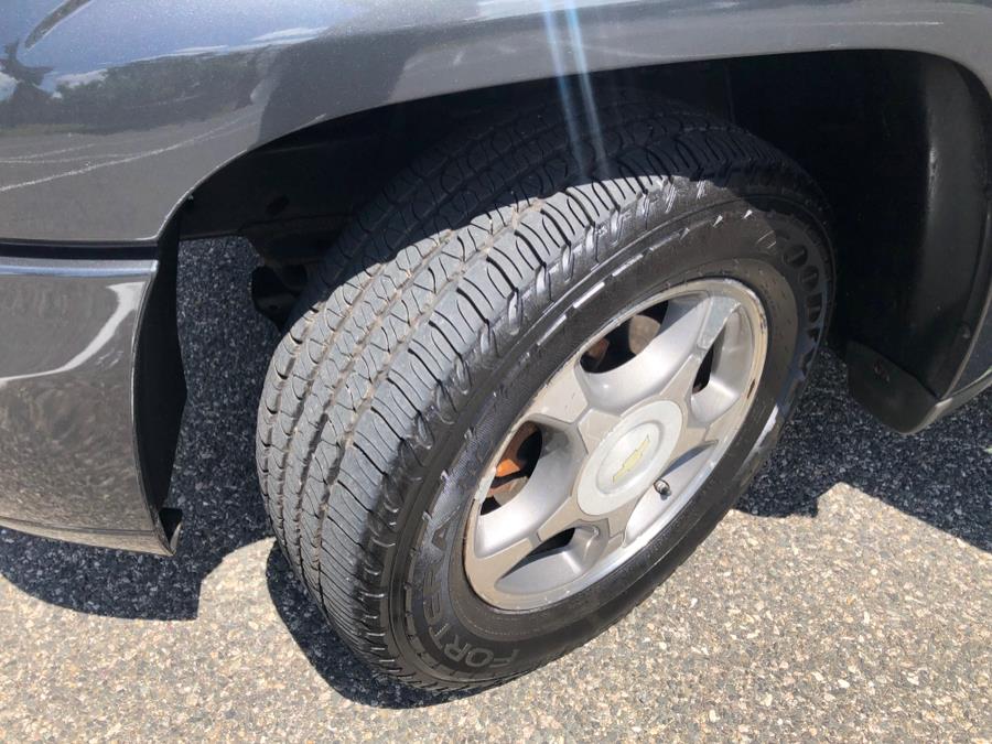 2007 Chevrolet TrailBlazer 4WD 4dr LS, available for sale in Lyndhurst, New Jersey | Cars With Deals. Lyndhurst, New Jersey 2007 Chevrolet TrailBlazer 4WD 4dr LS, available for sale in Lyndhurst, New Jersey | Cars With Deals. Lyndhurst, New Jersey