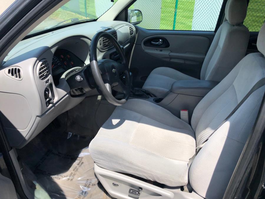 2007 Chevrolet TrailBlazer 4WD 4dr LS, available for sale in Lyndhurst, New Jersey | Cars With Deals. Lyndhurst, New Jersey 2007 Chevrolet TrailBlazer 4WD 4dr LS, available for sale in Lyndhurst, New Jersey | Cars With Deals. Lyndhurst, New Jersey