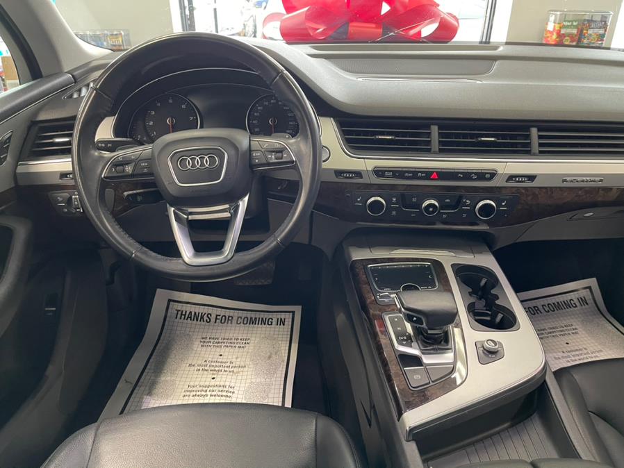 2018 Audi Q7 2.0 TFSI Premium, available for sale in Inwood, New York | 5 Towns Drive. Inwood, New York 2018 Audi Q7 2.0 TFSI Premium, available for sale in Inwood, New York | 5 Towns Drive. Inwood, New York