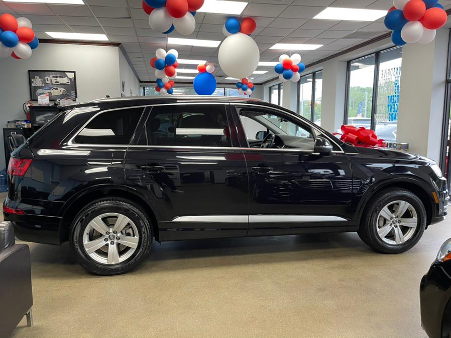 2018 Audi Q7 2.0 TFSI Premium, available for sale in Inwood, New York | 5 Towns Drive. Inwood, New York 2018 Audi Q7 2.0 TFSI Premium, available for sale in Inwood, New York | 5 Towns Drive. Inwood, New York