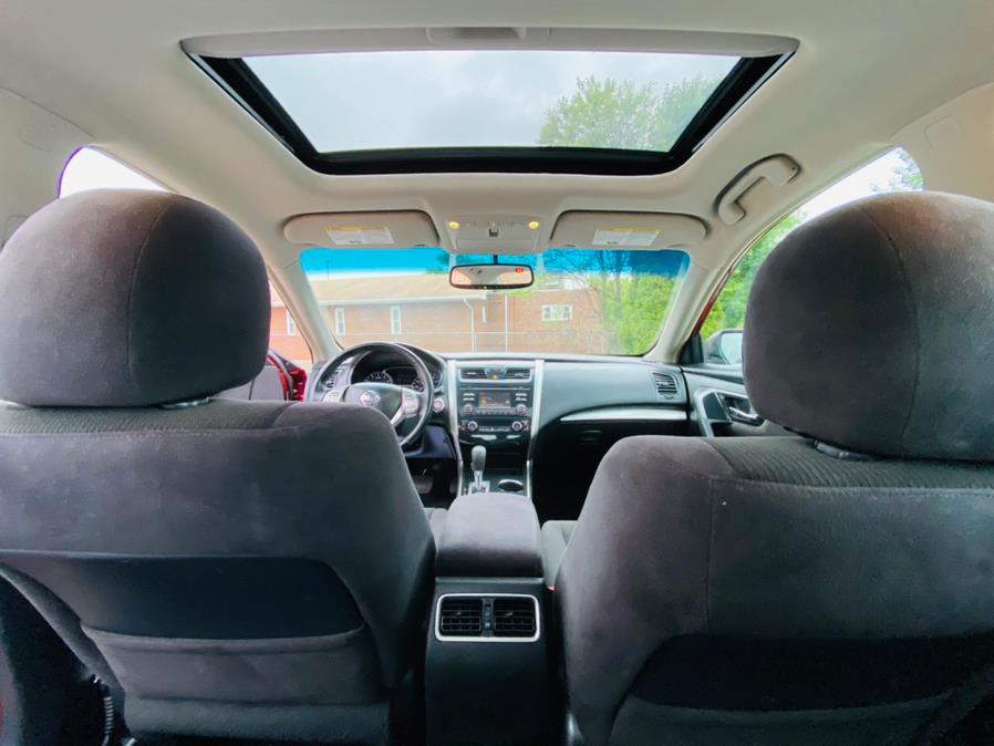 Used Nissan Altima 4dr Sdn I4 2.5 S 2013 | Supreme Automotive. New Britain, Connecticut Used Nissan Altima 4dr Sdn I4 2.5 S 2013 | Supreme Automotive. New Britain, Connecticut