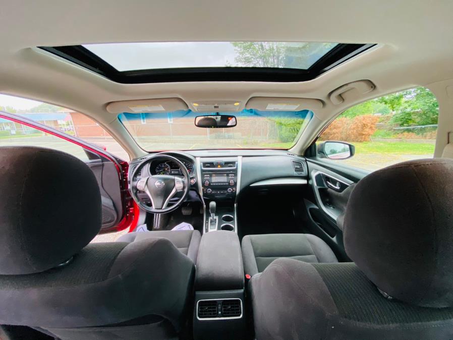 Used Nissan Altima 4dr Sdn I4 2.5 S 2013 | Supreme Automotive. New Britain, Connecticut Used Nissan Altima 4dr Sdn I4 2.5 S 2013 | Supreme Automotive. New Britain, Connecticut