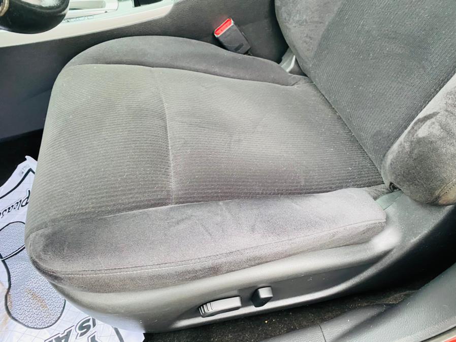 Used Nissan Altima 4dr Sdn I4 2.5 S 2013 | Supreme Automotive. New Britain, Connecticut Used Nissan Altima 4dr Sdn I4 2.5 S 2013 | Supreme Automotive. New Britain, Connecticut