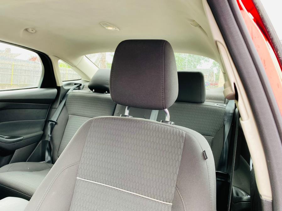 2012 Ford Focus 4dr Sdn SEL, available for sale in New Britain, Connecticut | Supreme Automotive. New Britain, Connecticut 2012 Ford Focus 4dr Sdn SEL, available for sale in New Britain, Connecticut | Supreme Automotive. New Britain, Connecticut
