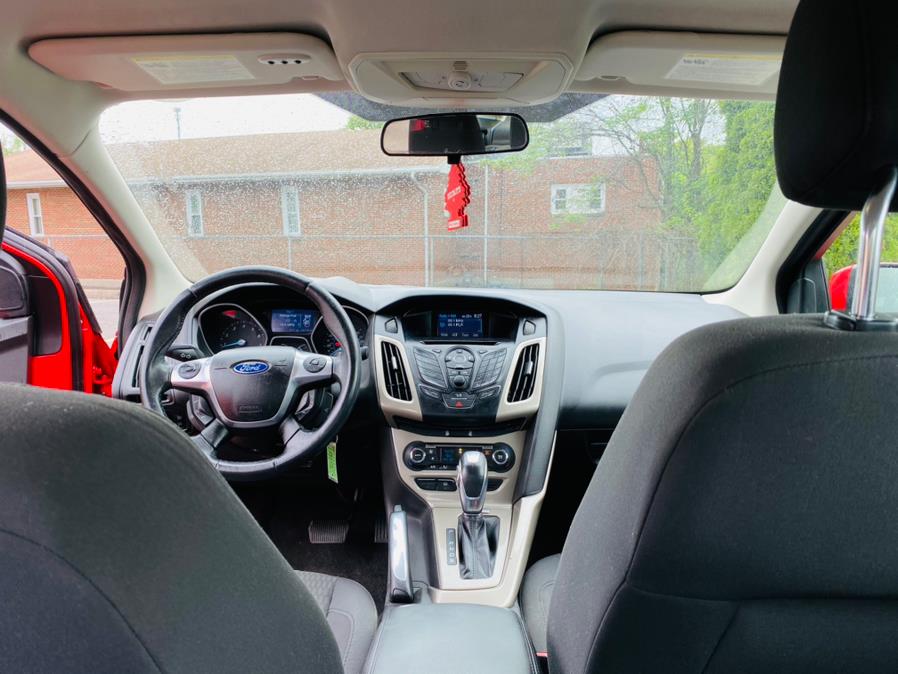 2012 Ford Focus 4dr Sdn SEL, available for sale in New Britain, Connecticut | Supreme Automotive. New Britain, Connecticut 2012 Ford Focus 4dr Sdn SEL, available for sale in New Britain, Connecticut | Supreme Automotive. New Britain, Connecticut