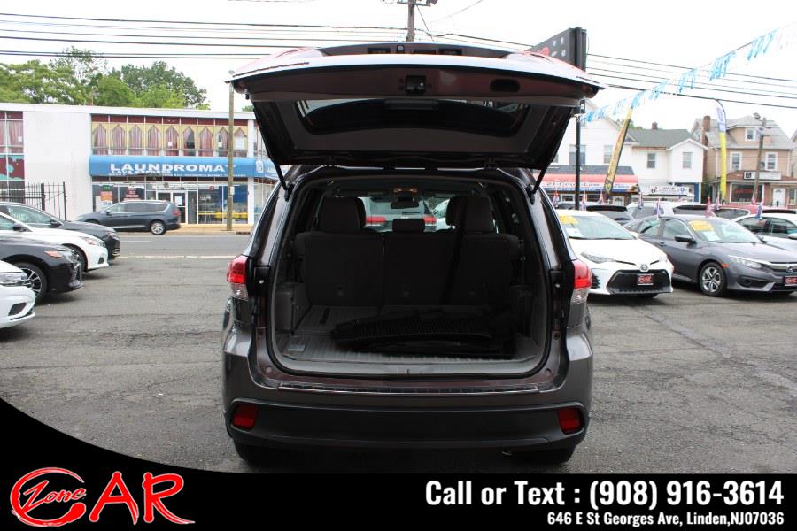 Used Toyota Highlander LE V6 AWD (Natl) 2018 | Car Zone. Linden, New Jersey Used Toyota Highlander LE V6 AWD (Natl) 2018 | Car Zone. Linden, New Jersey