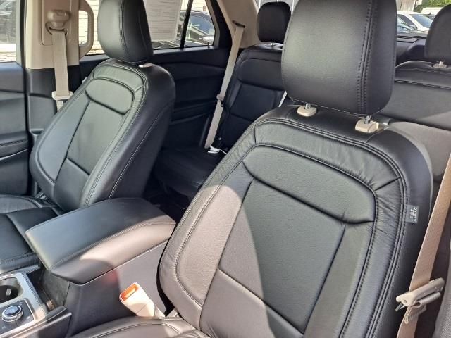 Used Ford Explorer Base 2021 | Blasius Federal Road. Brookfield, Connecticut Used Ford Explorer Base 2021 | Blasius Federal Road. Brookfield, Connecticut