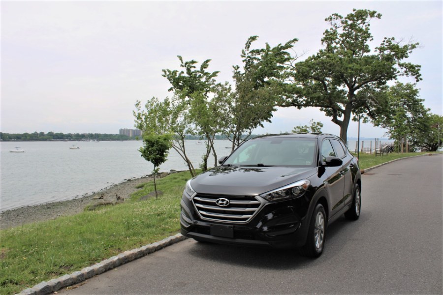 2018 Hyundai Tucson SE AWD, available for sale in Great Neck, New York | Great Neck Car Buyers & Sellers. Great Neck, New York 2018 Hyundai Tucson SE AWD, available for sale in Great Neck, New York | Great Neck Car Buyers & Sellers. Great Neck, New York