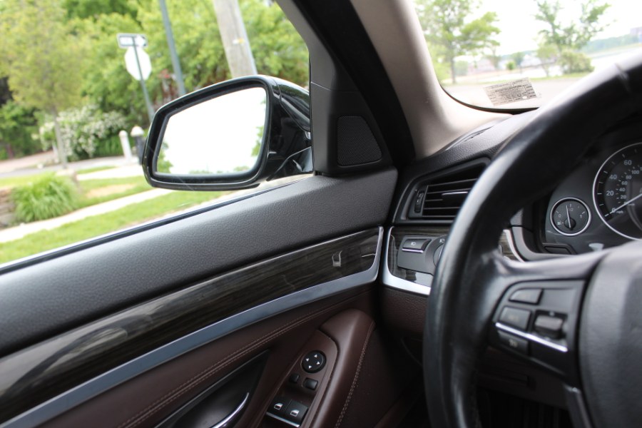 2015 BMW 5 Series 4dr Sdn 535i xDrive AWD, available for sale in Great Neck, New York | Great Neck Car Buyers & Sellers. Great Neck, New York 2015 BMW 5 Series 4dr Sdn 535i xDrive AWD, available for sale in Great Neck, New York | Great Neck Car Buyers & Sellers. Great Neck, New York