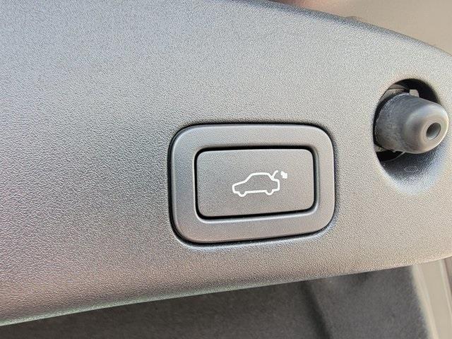 Used Jaguar Xj Base 2011 | Luxury Motor Car Company. Cincinnati, Ohio Used Jaguar Xj Base 2011 | Luxury Motor Car Company. Cincinnati, Ohio