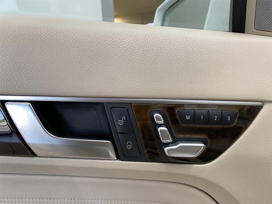 Used Mercedes-benz E-class E 350 2dr Convertible 2014 | Elite Imports LLC. West Chester, Ohio Used Mercedes-benz E-class E 350 2dr Convertible 2014 | Elite Imports LLC. West Chester, Ohio