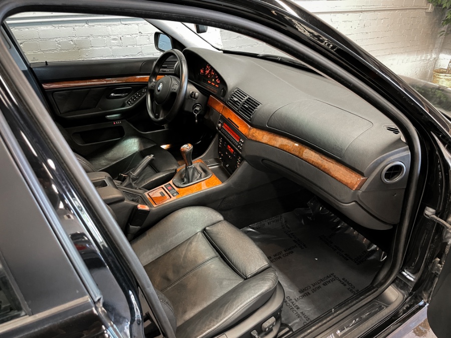 Used BMW 5 Series Sport 530i 4dr Sdn 5-Spd Manual 2002 | Guchon Imports. Salt Lake City, Utah Used BMW 5 Series Sport 530i 4dr Sdn 5-Spd Manual 2002 | Guchon Imports. Salt Lake City, Utah