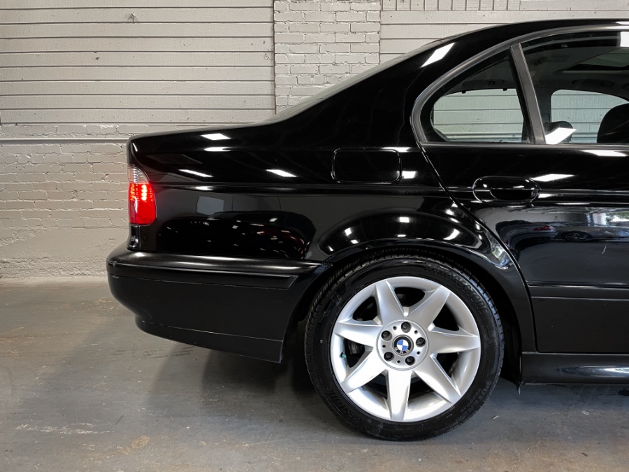 Used BMW 5 Series Sport 530i 4dr Sdn 5-Spd Manual 2002 | Guchon Imports. Salt Lake City, Utah Used BMW 5 Series Sport 530i 4dr Sdn 5-Spd Manual 2002 | Guchon Imports. Salt Lake City, Utah