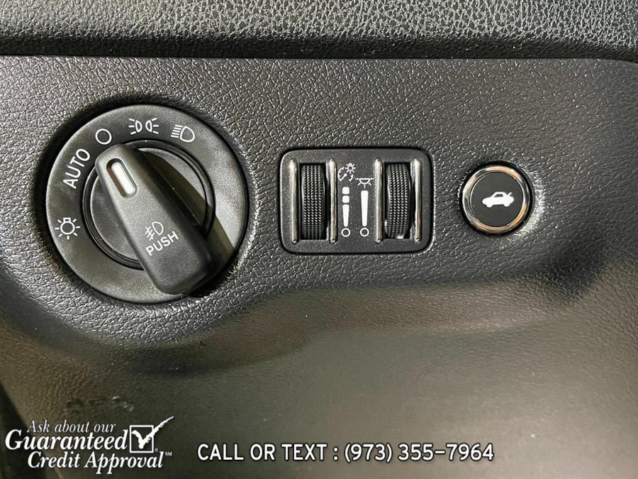 2017 Dodge Charger SXT, available for sale in Haskell, New Jersey | City Motor Group Inc.. Haskell, New Jersey 2017 Dodge Charger SXT, available for sale in Haskell, New Jersey | City Motor Group Inc.. Haskell, New Jersey