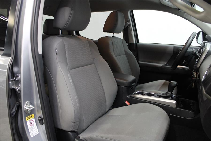 Used Toyota Tacoma DOUBLE CAB 2017 | Fast Track Motors. Paterson, New Jersey Used Toyota Tacoma DOUBLE CAB 2017 | Fast Track Motors. Paterson, New Jersey