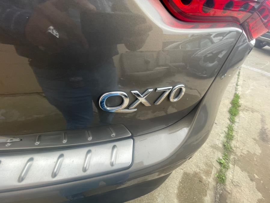 2015 INFINITI QX70 AWD 4dr, available for sale in Brooklyn, New York | Brooklyn Auto Mall LLC. Brooklyn, New York 2015 INFINITI QX70 AWD 4dr, available for sale in Brooklyn, New York | Brooklyn Auto Mall LLC. Brooklyn, New York