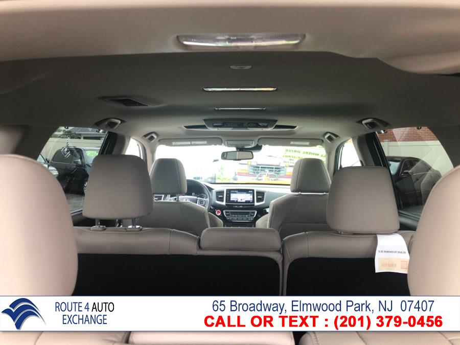 Used Honda Pilot Touring AWD 2018 | Route 4 Auto Exchange. Elmwood Park, New Jersey Used Honda Pilot Touring AWD 2018 | Route 4 Auto Exchange. Elmwood Park, New Jersey