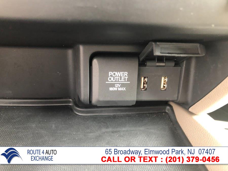 Used Honda Pilot Touring AWD 2018 | Route 4 Auto Exchange. Elmwood Park, New Jersey Used Honda Pilot Touring AWD 2018 | Route 4 Auto Exchange. Elmwood Park, New Jersey