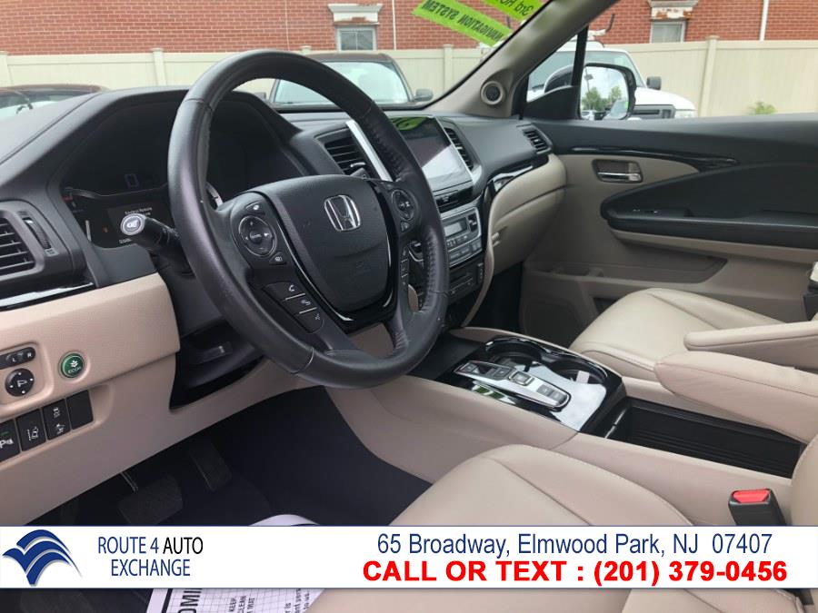 Used Honda Pilot Touring AWD 2018 | Route 4 Auto Exchange. Elmwood Park, New Jersey Used Honda Pilot Touring AWD 2018 | Route 4 Auto Exchange. Elmwood Park, New Jersey