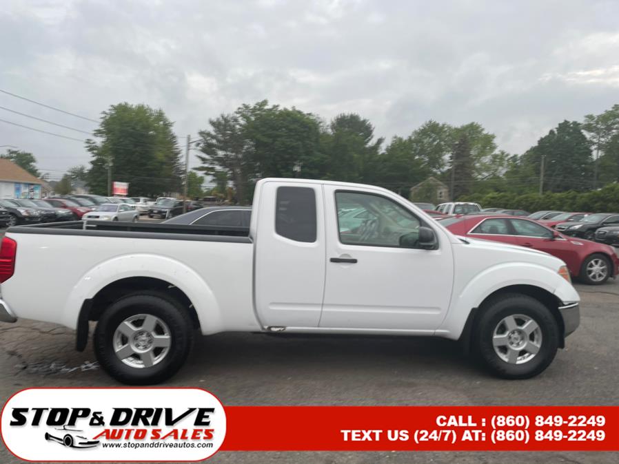 2008 Nissan Frontier 4WD King Cab Auto SE, available for sale in East Windsor, Connecticut | Stop & Drive Auto Sales. East Windsor, Connecticut 2008 Nissan Frontier 4WD King Cab Auto SE, available for sale in East Windsor, Connecticut | Stop & Drive Auto Sales. East Windsor, Connecticut