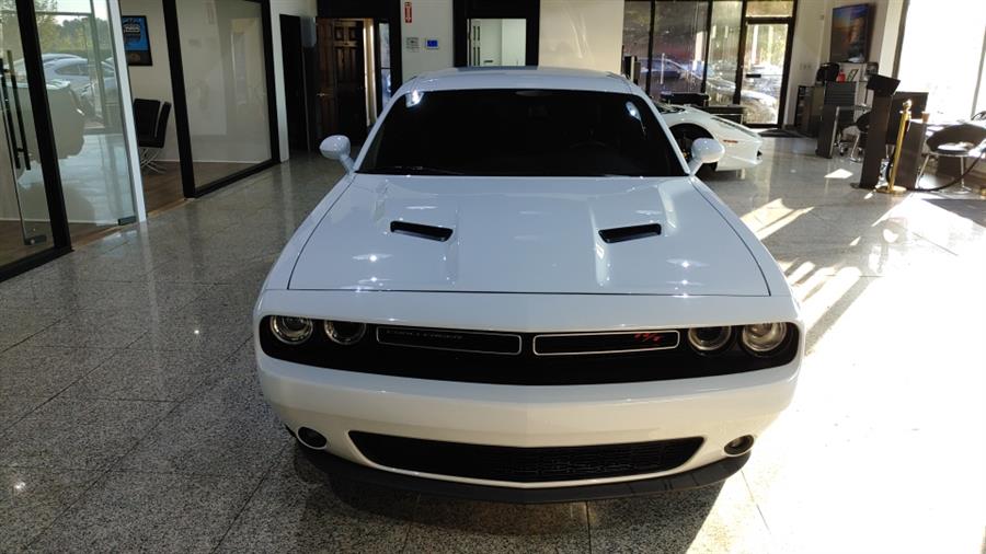 Used Dodge Challenger R/T RWD 2018 | Dream Car Gallery. Woodbury, New York Used Dodge Challenger R/T RWD 2018 | Dream Car Gallery. Woodbury, New York