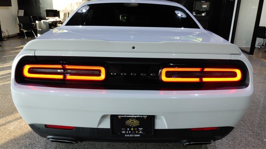 Used Dodge Challenger R/T RWD 2018 | Dream Car Gallery. Woodbury, New York Used Dodge Challenger R/T RWD 2018 | Dream Car Gallery. Woodbury, New York