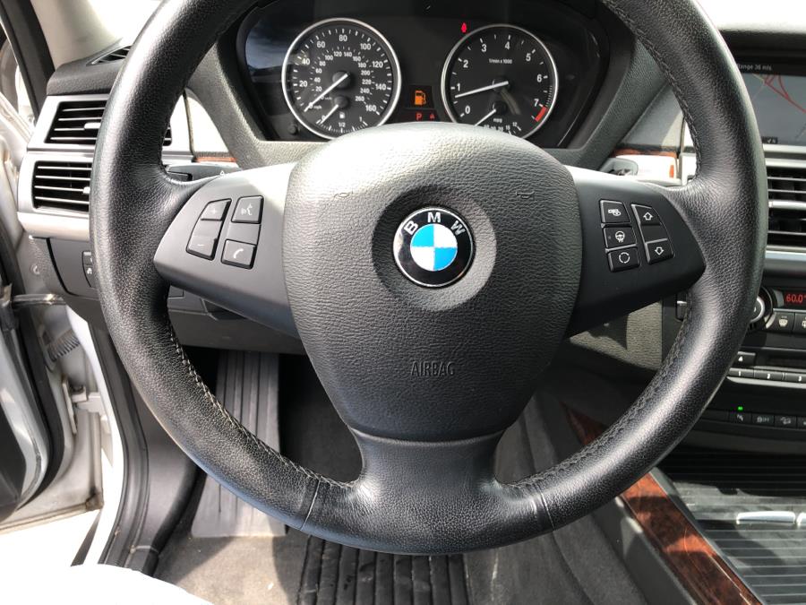 2013 BMW X5 AWD 4dr xDrive35i Premium, available for sale in Bronx, New York | Champion Auto Sales. Bronx, New York 2013 BMW X5 AWD 4dr xDrive35i Premium, available for sale in Bronx, New York | Champion Auto Sales. Bronx, New York