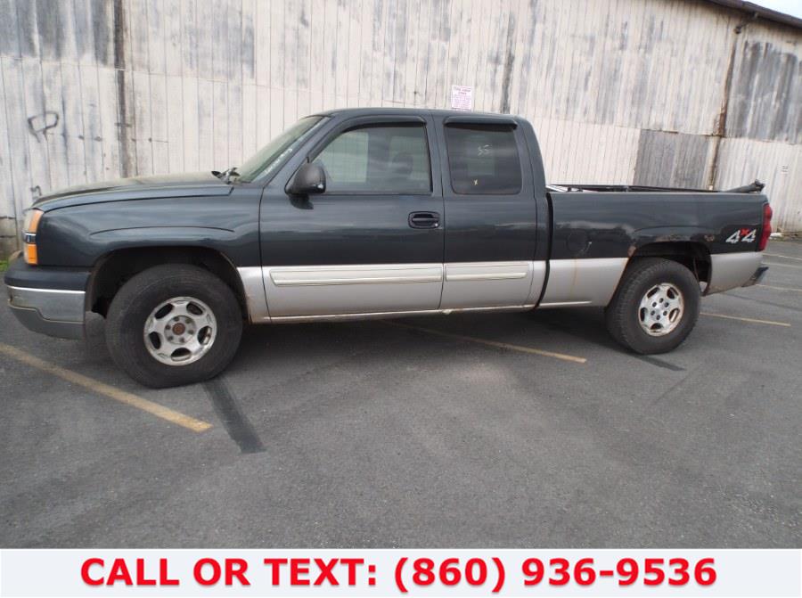 Used Chevrolet Silverado 1500 LT Ext. Cab Long Bed 4WD 2004 | Lee Motors Sales Inc. Hartford, Connecticut Used Chevrolet Silverado 1500 LT Ext. Cab Long Bed 4WD 2004 | Lee Motors Sales Inc. Hartford, Connecticut