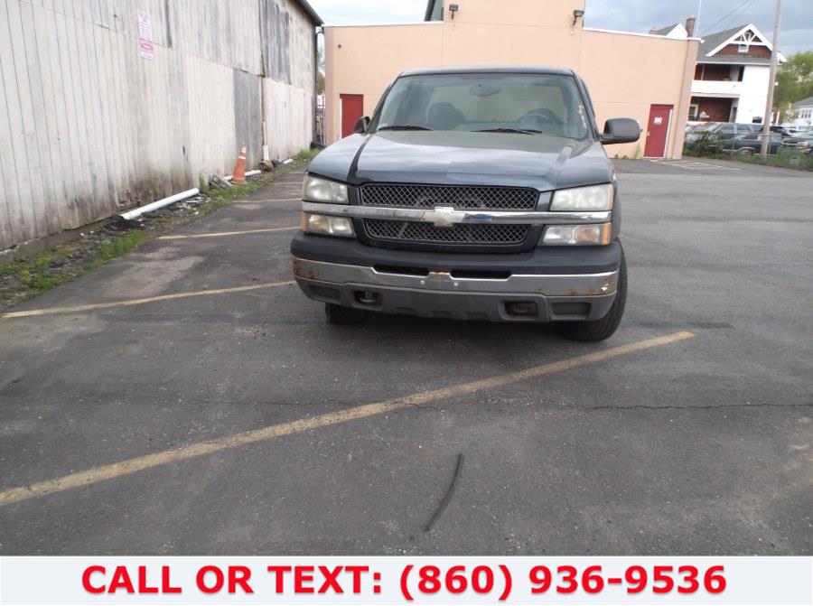 Used Chevrolet Silverado 1500 LT Ext. Cab Long Bed 4WD 2004 | Lee Motors Sales Inc. Hartford, Connecticut Used Chevrolet Silverado 1500 LT Ext. Cab Long Bed 4WD 2004 | Lee Motors Sales Inc. Hartford, Connecticut