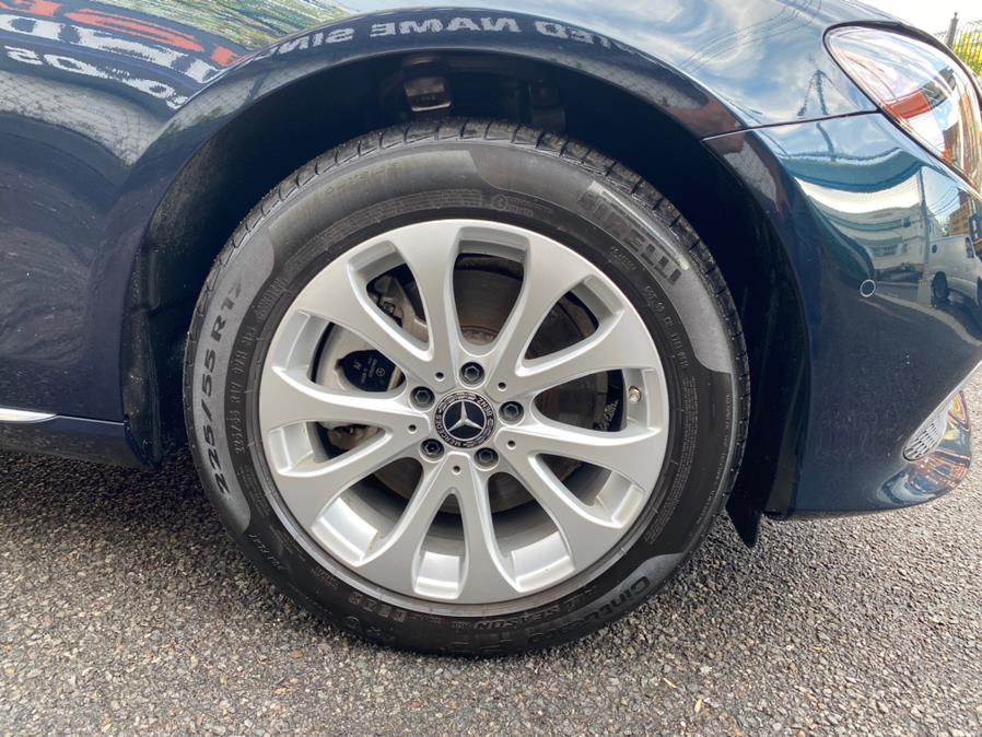 Used Mercedes-Benz E-Class E 300 4MATIC Sedan 2018 | Sunrise Autoland. Jamaica, New York Used Mercedes-Benz E-Class E 300 4MATIC Sedan 2018 | Sunrise Autoland. Jamaica, New York
