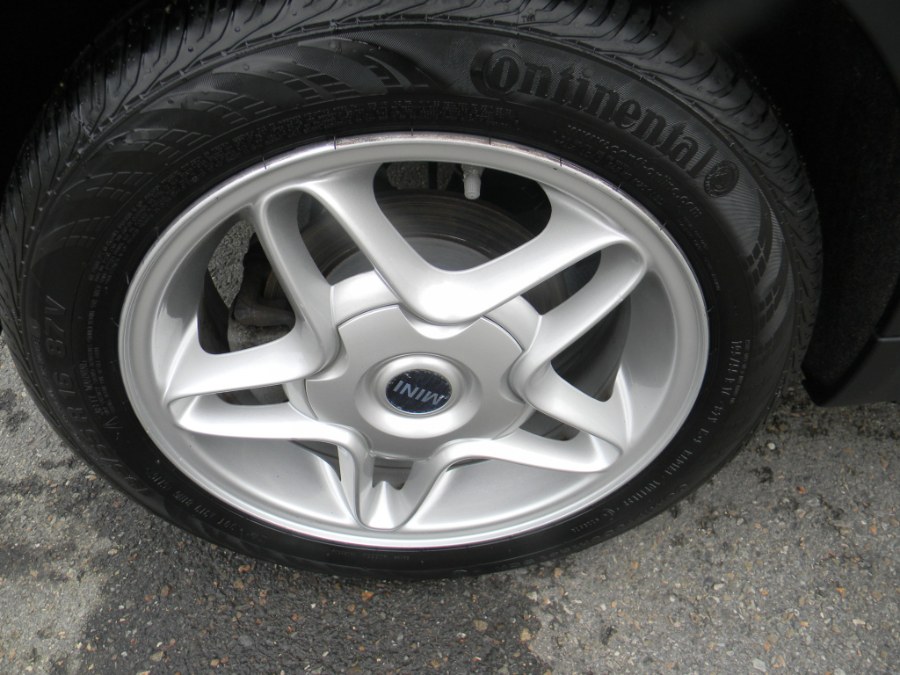Used MINI Cooper Hardtop 2dr Cpe S 2009 | M&M Vehicles Inc dba Central Motors. Southborough, Massachusetts Used MINI Cooper Hardtop 2dr Cpe S 2009 | M&M Vehicles Inc dba Central Motors. Southborough, Massachusetts